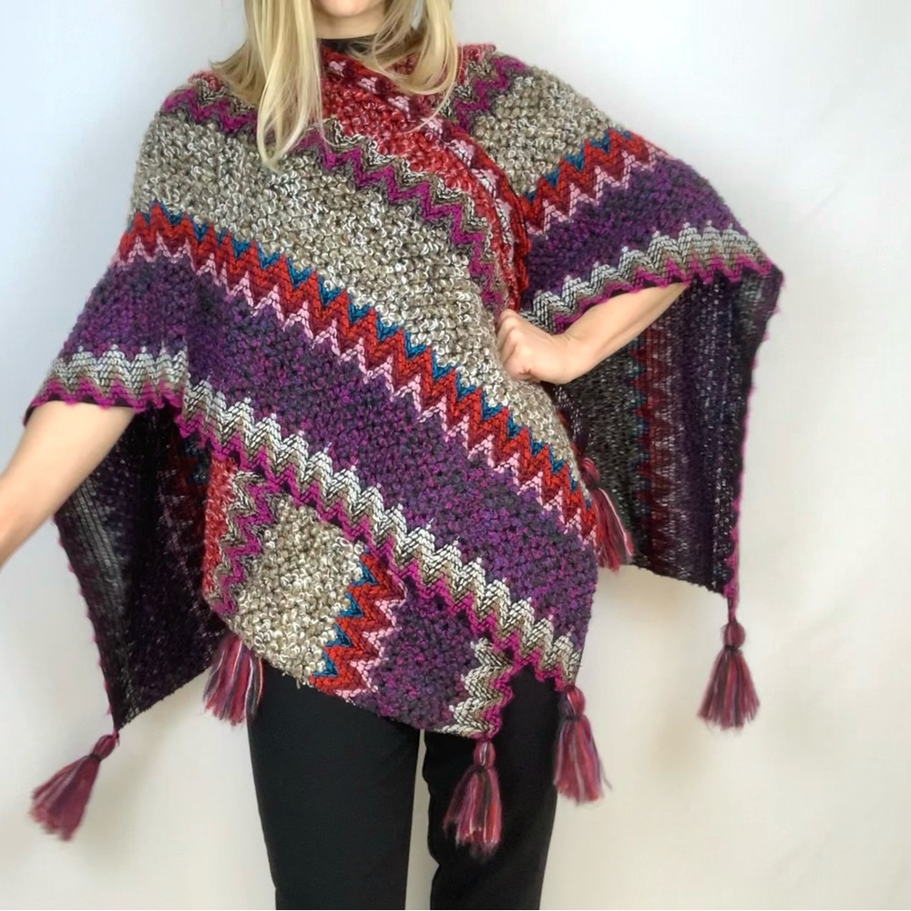 Ellie Kate Sweater Poncho Cape - Picture 14 of 15